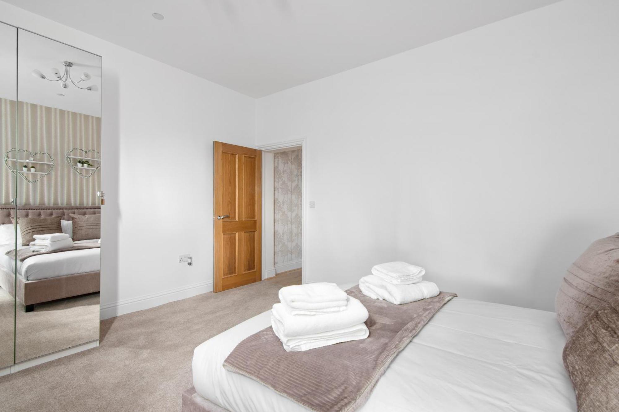 The Roost Group - Bedford House Apartments 그레이브젠드 객실 사진